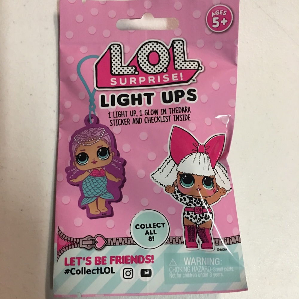 NWT LOL Surprise Dolls light ups Keychain